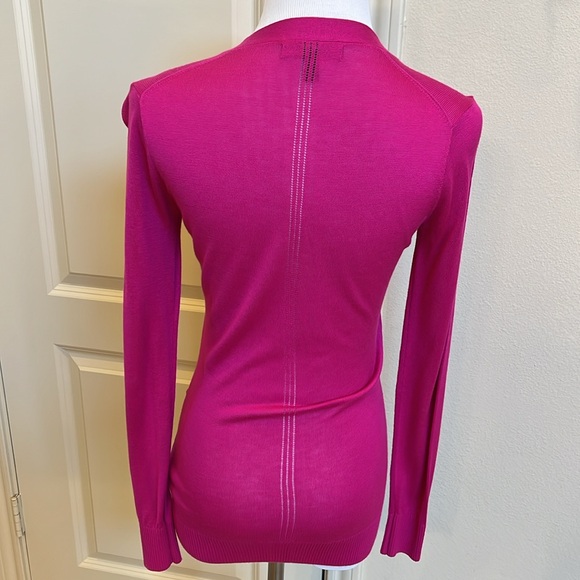 NWOT Banana Republic sweater - Picture 3 of 11